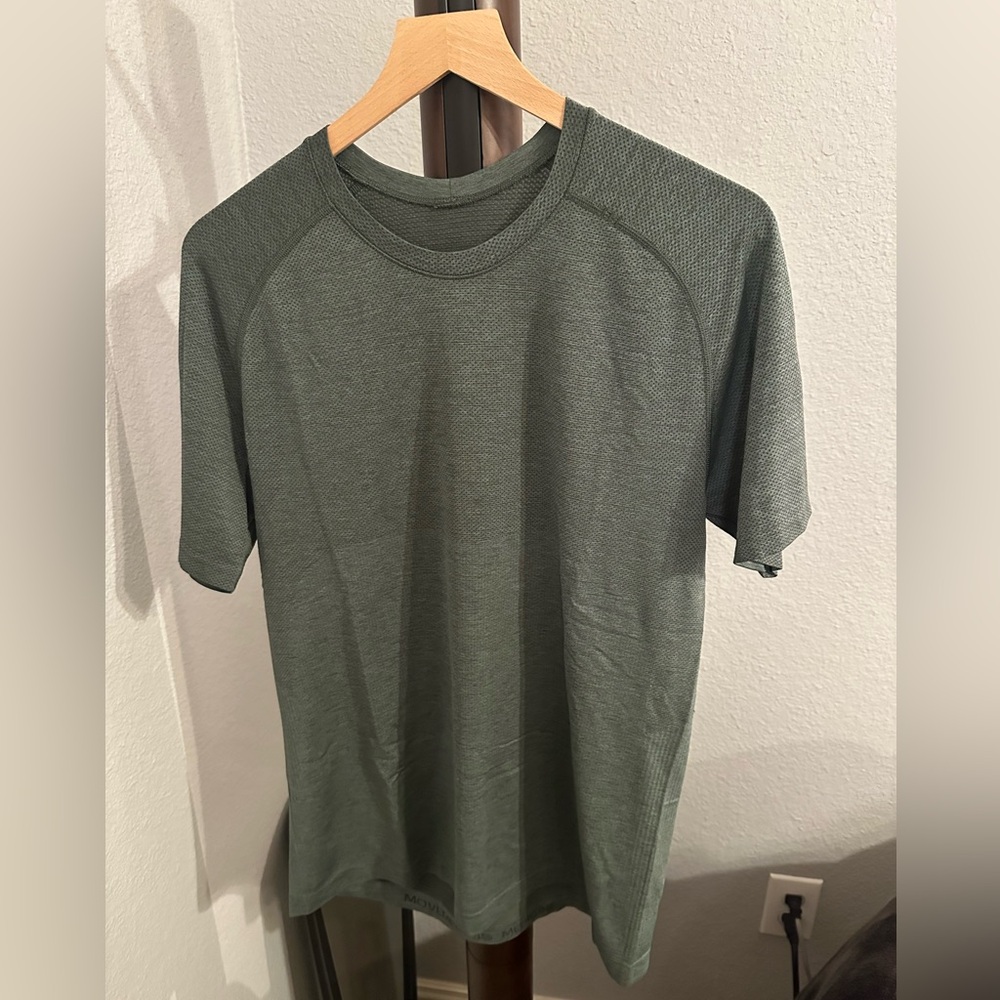 Lululemon metal vent tech 2.0